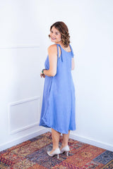 Vestido Dandara - Midi de Alça Decote V em Linho Light - Naguirre Shop