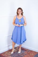 Vestido Dandara - Midi de Alça Decote V em Linho Light - Naguirre Shop