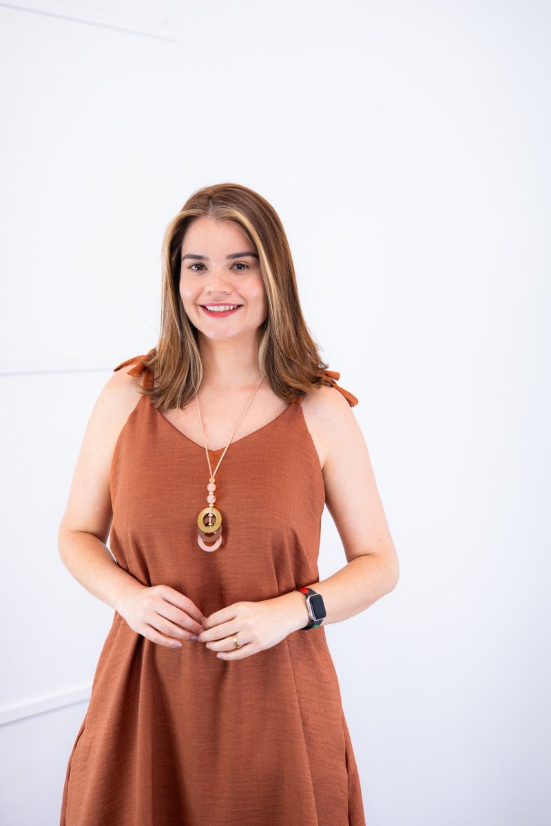 Vestido Dandara - Midi de Alça Decote V em Linho Light - Naguirre Shop