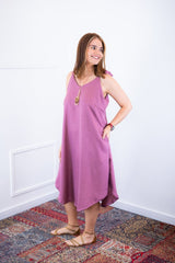 Vestido Dandara - Midi de Alça Decote V em Linho Light - Naguirre Shop