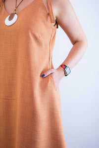Vestido Dandara - Midi de Alça Decote V em Linho Light - Naguirre Shop