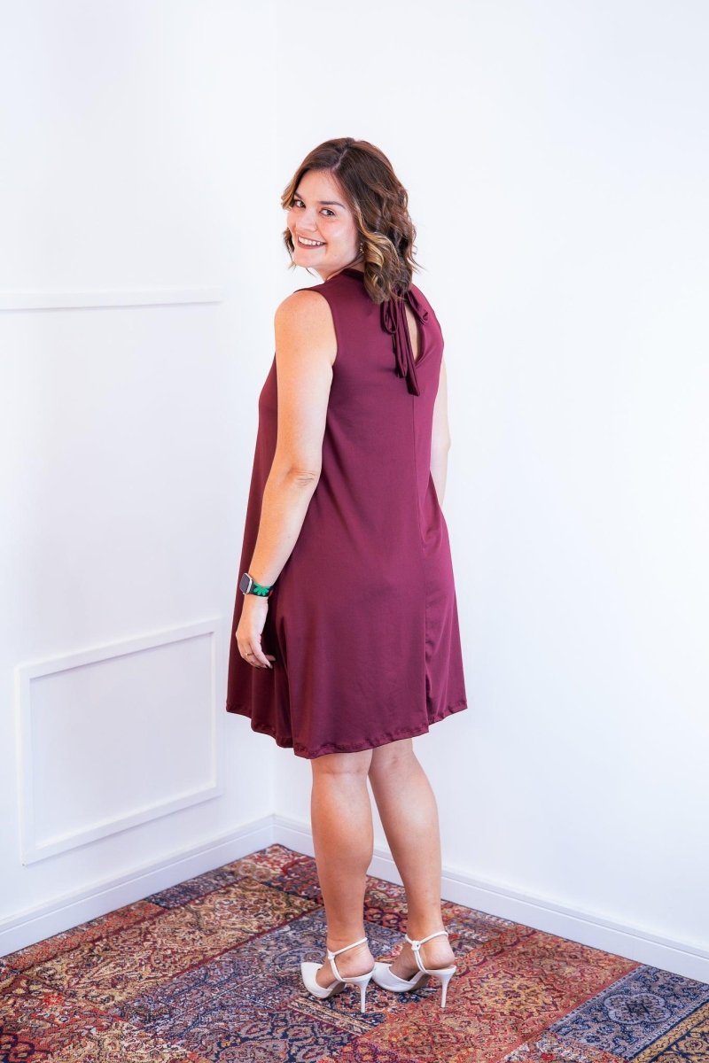 Vestido Emily - Regata de Amarrar nas Costas em Malha Confort - Naguirre Shop