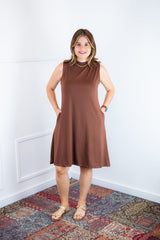 Vestido Emily - Regata de Amarrar nas Costas em Malha Confort - Naguirre Shop