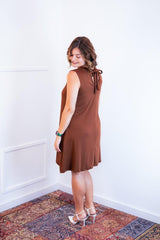 Vestido Emily - Regata de Amarrar nas Costas em Malha Confort - Naguirre Shop