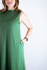 Vestido Emily - Regata de Amarrar nas Costas em Malha Confort - Naguirre Shop