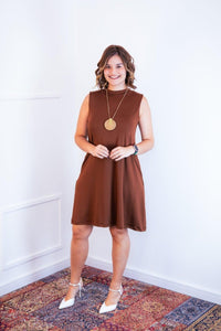 Vestido Emily - Regata de Amarrar nas Costas em Malha Confort - Naguirre Shop
