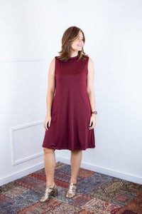 Vestido Emily - Regata de Amarrar nas Costas em Malha Confort - Naguirre Shop