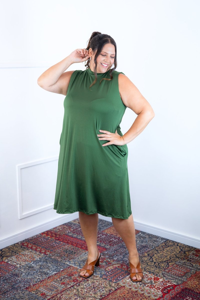 Vestido Emily - Regata de Amarrar nas Costas em Malha Confort - Naguirre Shop