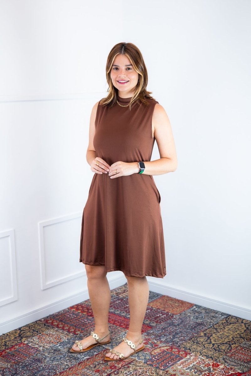 Vestido Emily - Regata de Amarrar nas Costas em Malha Confort - Naguirre Shop