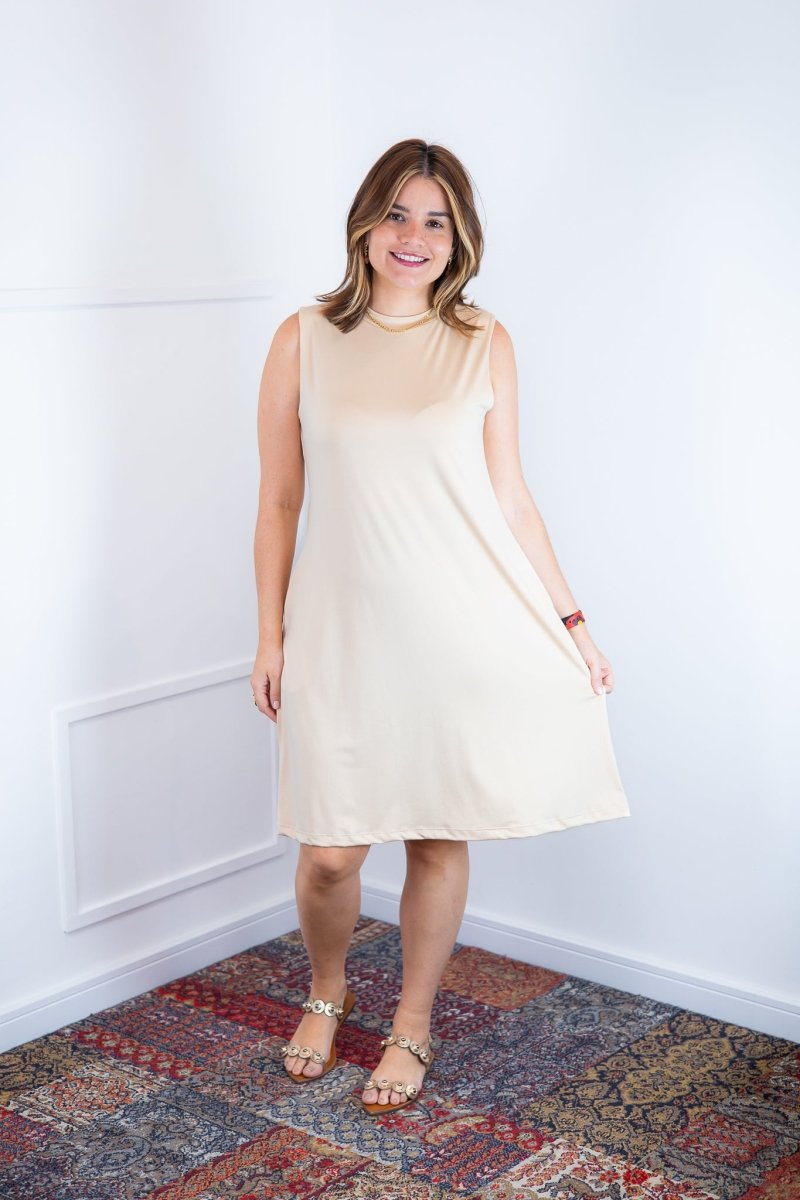 Vestido Emily - Regata de Amarrar nas Costas em Malha Confort - Naguirre Shop