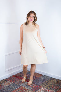 Vestido Emily - Regata de Amarrar nas Costas em Malha Confort - Naguirre Shop