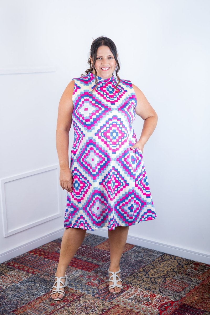 Vestido Emily - Regata de Amarrar nas Costas em Malha Confort - Naguirre Shop