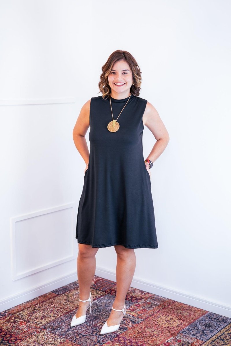 Vestido Emily - Regata de Amarrar nas Costas em Malha Confort - Naguirre Shop