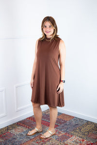 Vestido Emily - Regata de Amarrar nas Costas em Malha Confort - Naguirre Shop