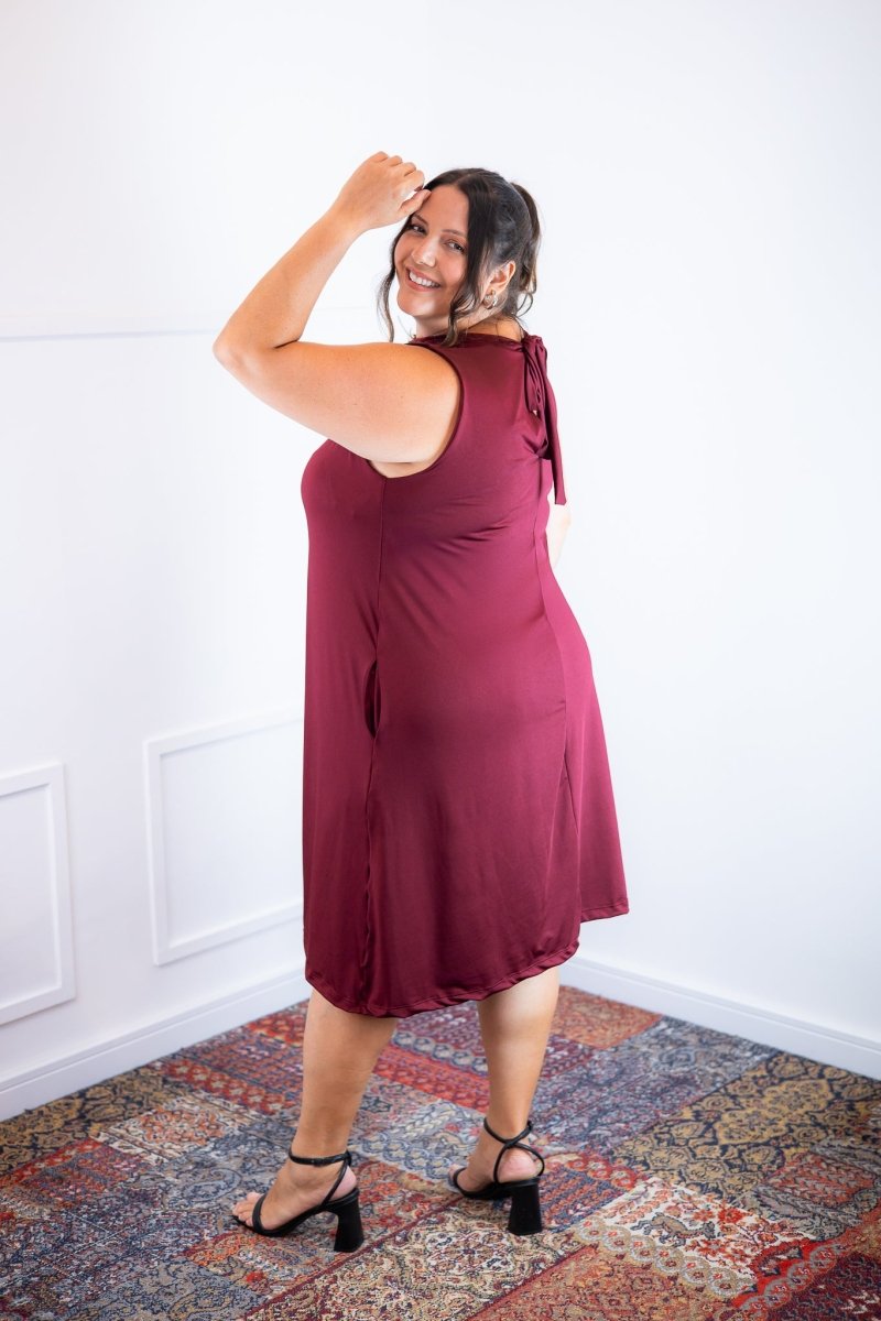 Vestido Emily - Regata de Amarrar nas Costas em Malha Confort - Naguirre Shop