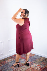Vestido Emily - Regata de Amarrar nas Costas em Malha Confort - Naguirre Shop