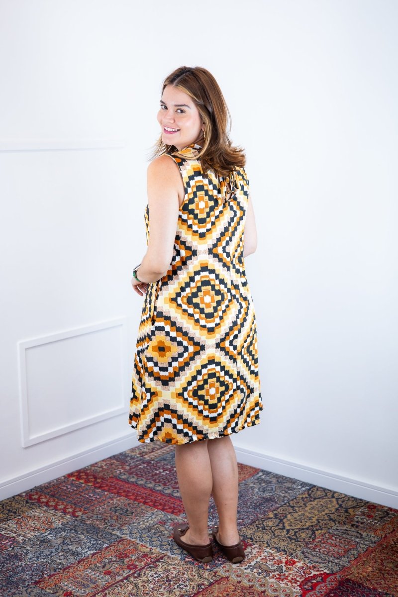 Vestido Emily - Regata de Amarrar nas Costas em Malha Confort - Naguirre Shop