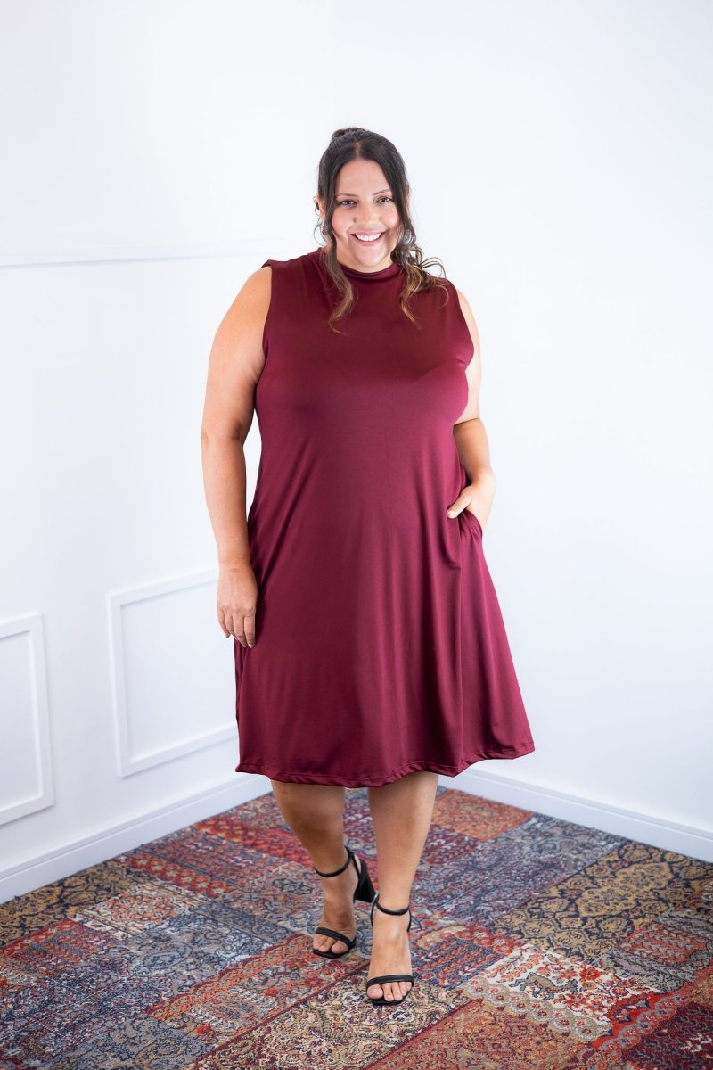 Vestido Emily - Regata de Amarrar nas Costas em Malha Confort - Naguirre Shop