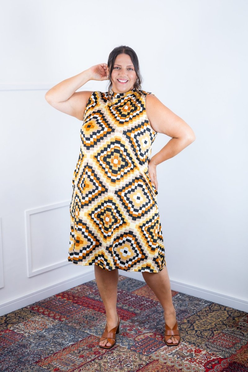 Vestido Emily - Regata de Amarrar nas Costas em Malha Confort - Naguirre Shop