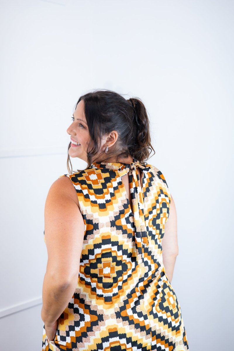 Vestido Emily - Regata de Amarrar nas Costas em Malha Confort - Naguirre Shop