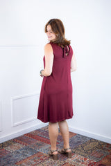 Vestido Emily - Regata de Amarrar nas Costas em Malha Confort - Naguirre Shop