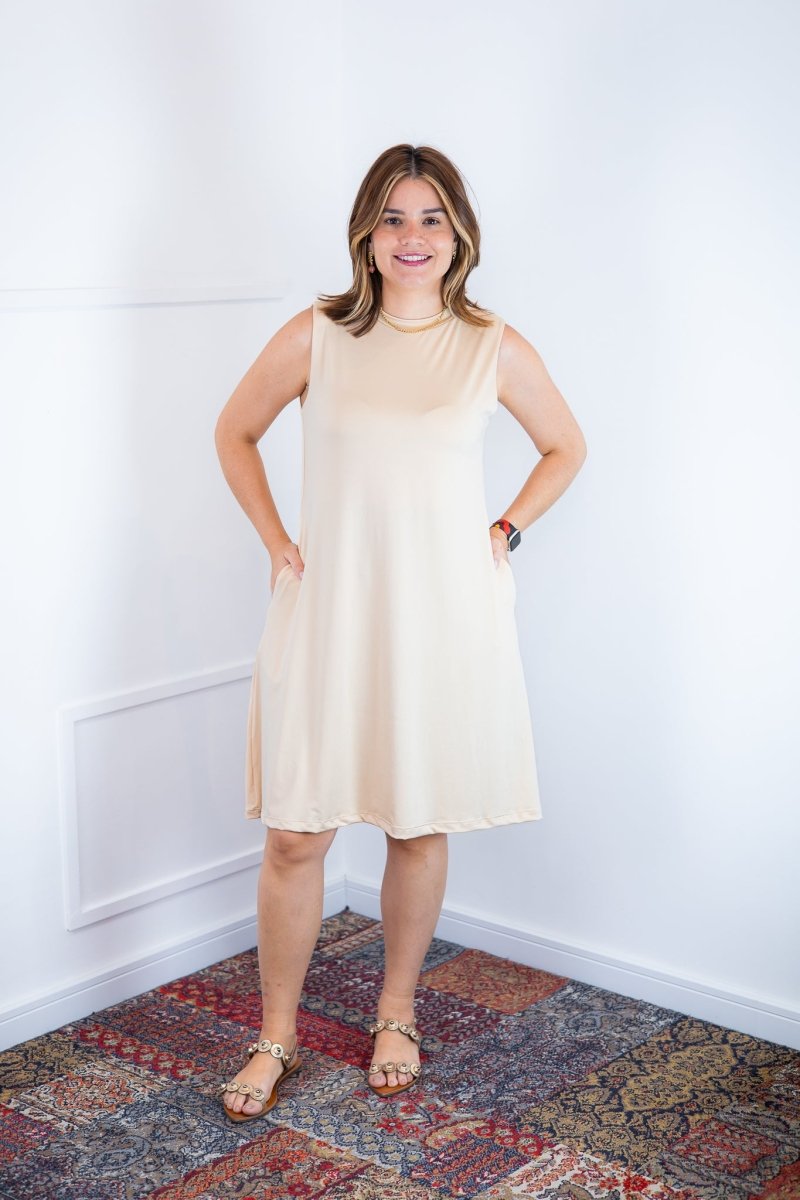 Vestido Emily - Regata de Amarrar nas Costas em Malha Confort - Naguirre Shop