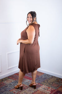 Vestido Emily - Regata de Amarrar nas Costas em Malha Confort - Naguirre Shop