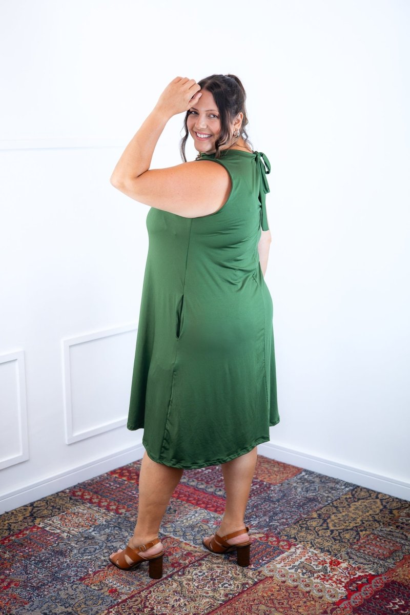 Vestido Emily - Regata de Amarrar nas Costas em Malha Confort - Naguirre Shop