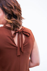 Vestido Emily - Regata de Amarrar nas Costas em Malha Confort - Naguirre Shop