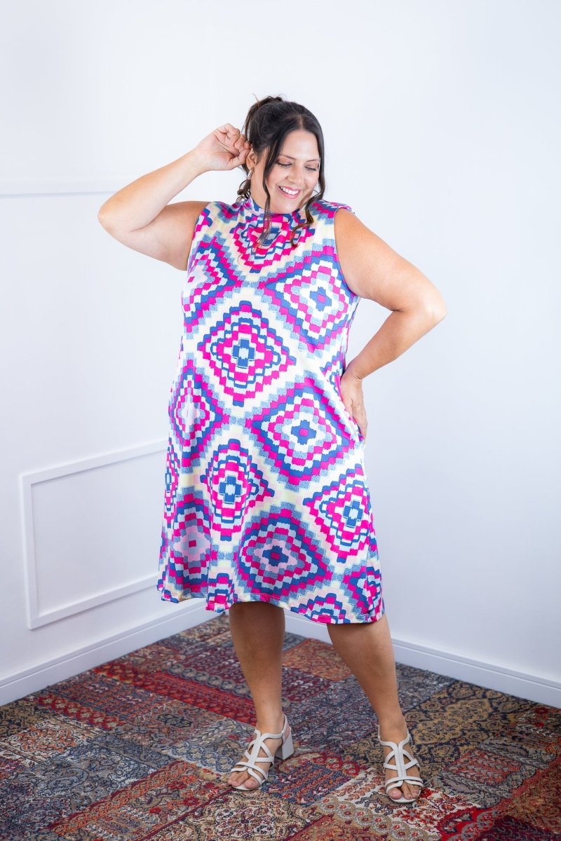 Vestido Emily - Regata de Amarrar nas Costas em Malha Confort - Naguirre Shop