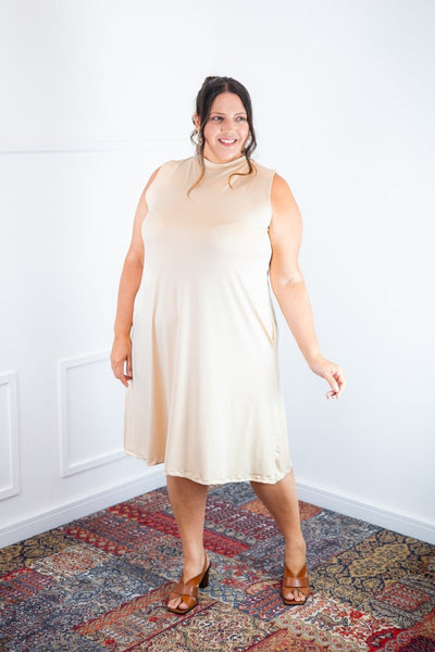 Vestido Emily - Regata de Amarrar nas Costas em Malha Confort - Naguirre Shop