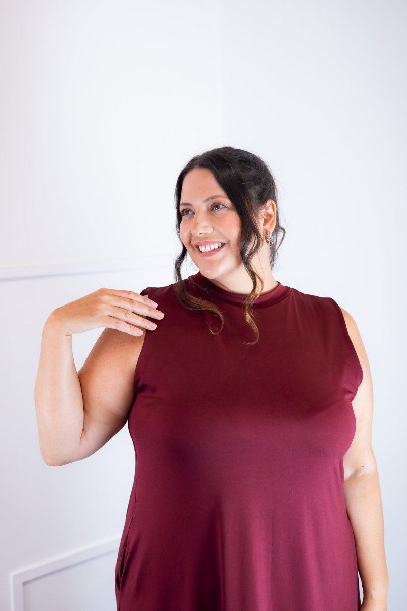 Vestido Emily - Regata de Amarrar nas Costas em Malha Confort - Naguirre Shop