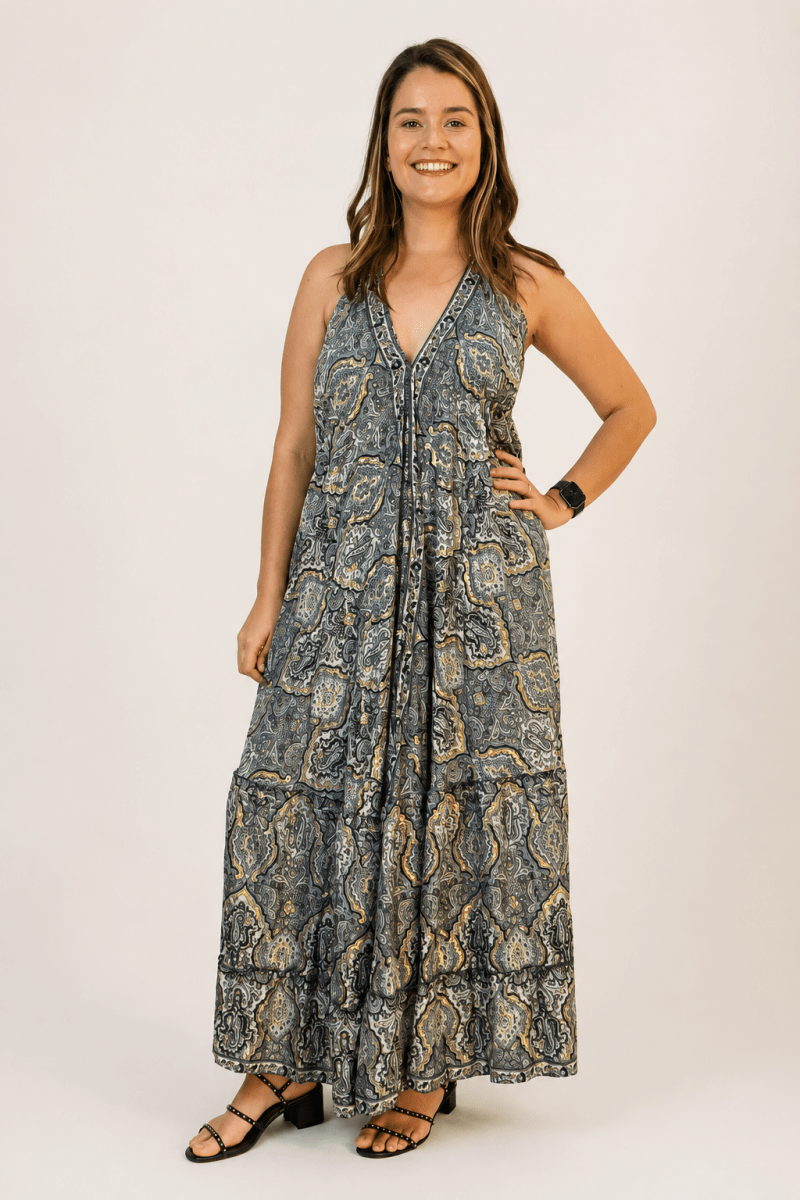 Vestido Estilo Boho Chic Toque Seda Light Evasê com Decote nas Costas Amira - Naguirre Shop