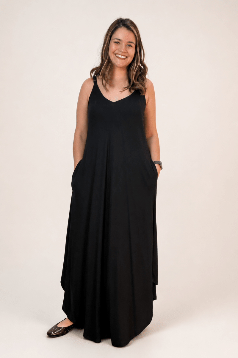 Vestido Fluido em Viscose Natural Evasê com Alças Marrocos Liso - Naguirre Shop