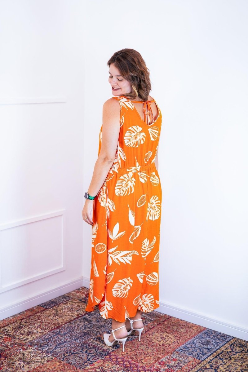 Vestido Gabriela - Regata Longuete com Decote V em Viscolinho - Naguirre Shop