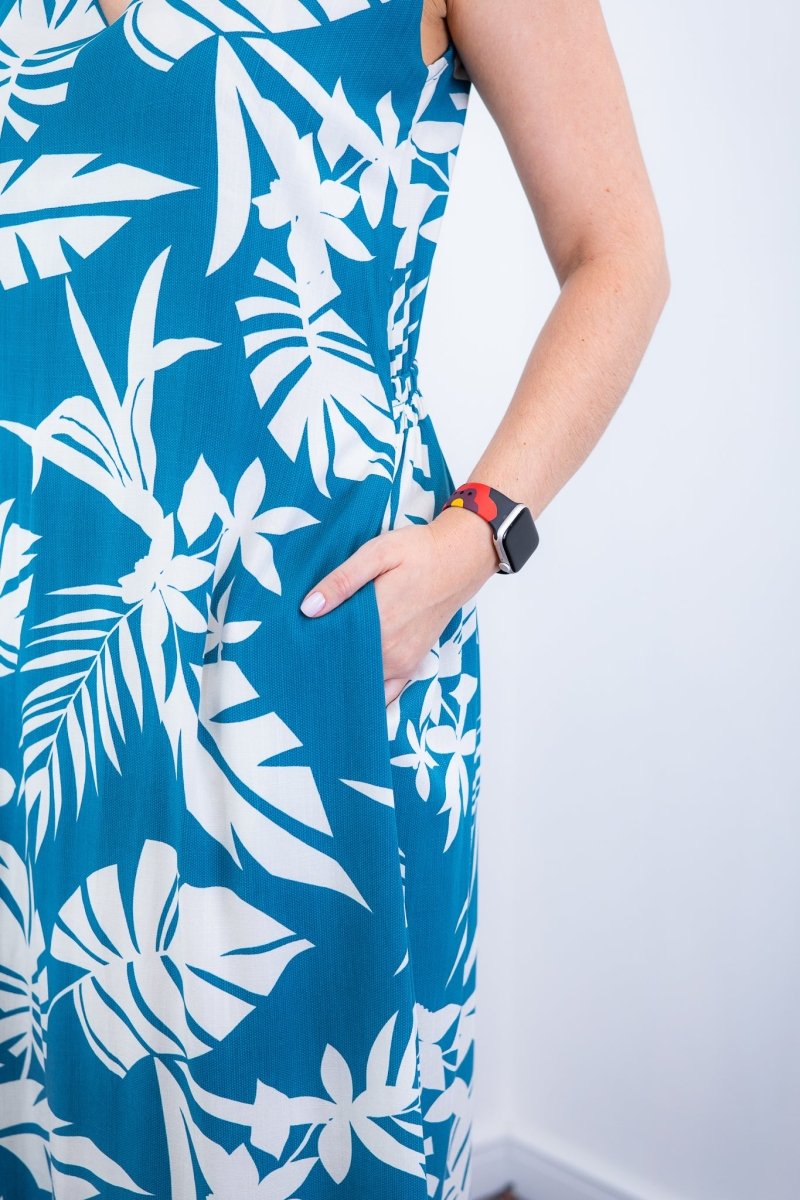 Vestido Gabriela - Regata Longuete com Decote V em Viscolinho - Naguirre Shop