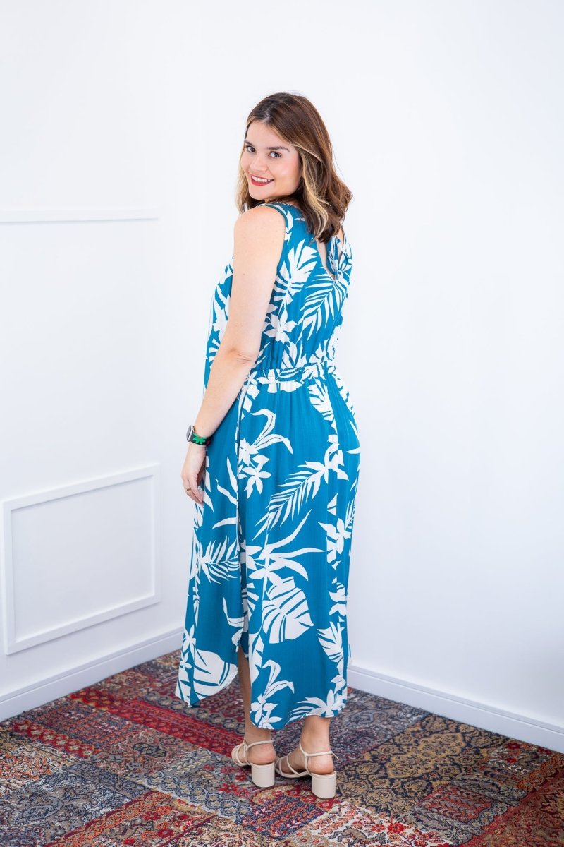 Vestido Gabriela - Regata Longuete com Decote V em Viscolinho - Naguirre Shop