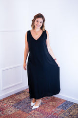 Vestido Gabriela - Regata Longuete com Decote V em Viscolinho - Naguirre Shop