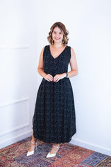 Vestido Gabriela - Regata Longuete com Decote V em Viscolinho - Naguirre Shop
