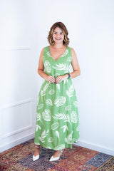 Vestido Gabriela - Regata Longuete com Decote V em Viscolinho - Naguirre Shop