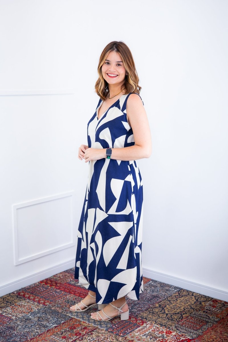 Vestido Gabriela - Regata Longuete com Decote V em Viscolinho - Naguirre Shop