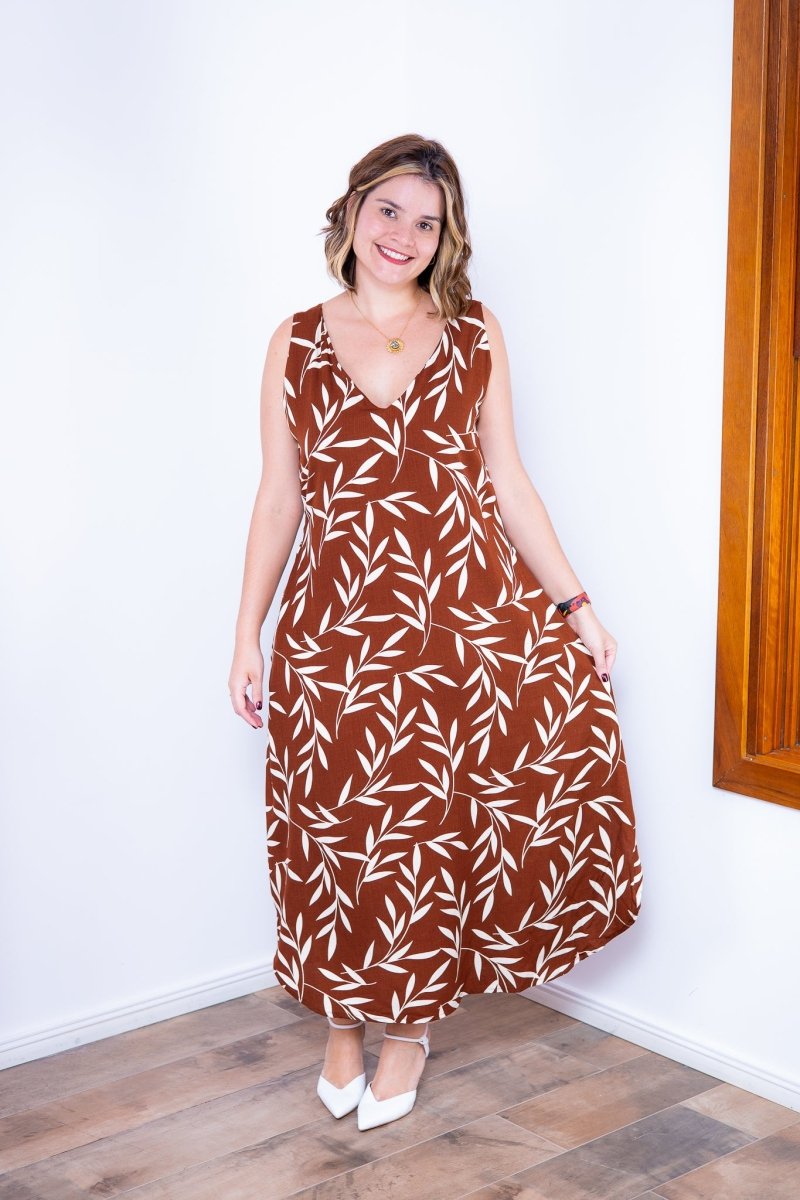 Vestido Gabriela - Regata Longuete com Decote V em Viscolinho - Naguirre Shop