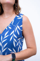 Vestido Gabriela - Regata Longuete com Decote V em Viscolinho - Naguirre Shop
