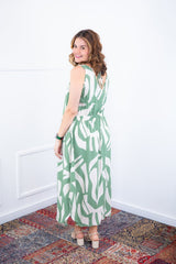 Vestido Gabriela - Regata Longuete com Decote V em Viscolinho - Naguirre Shop