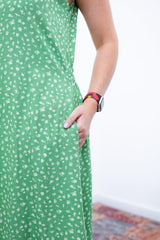 Vestido Gabriela - Regata Longuete com Decote V em Viscolinho - Naguirre Shop