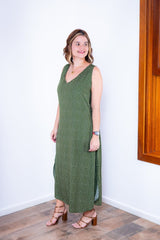 Vestido Gabriela - Regata Longuete com Decote V em Viscolinho - Naguirre Shop