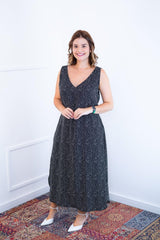 Vestido Gabriela - Regata Longuete com Decote V em Viscolinho - Naguirre Shop