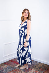 Vestido Gabriela - Regata Longuete com Decote V em Viscolinho - Naguirre Shop