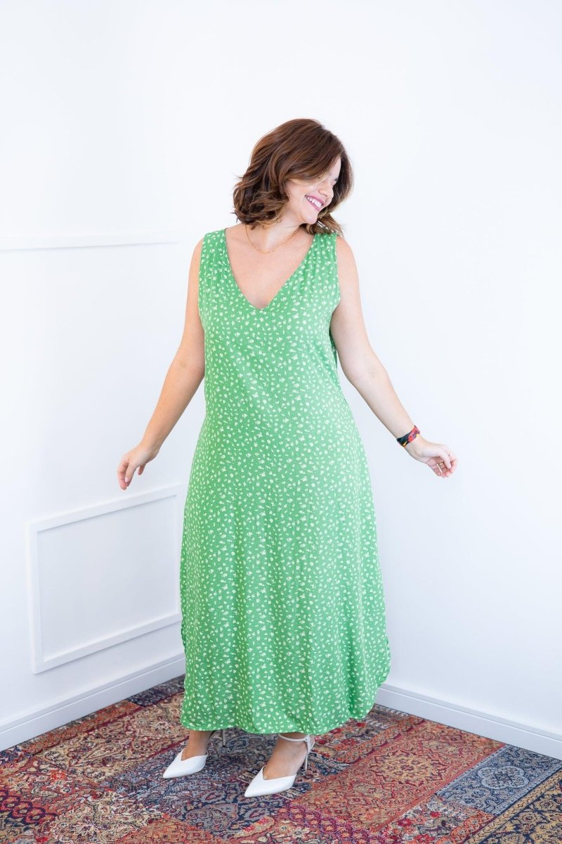 Vestido Gabriela - Regata Longuete com Decote V em Viscolinho - Naguirre Shop