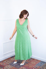 Vestido Gabriela - Regata Longuete com Decote V em Viscolinho - Naguirre Shop